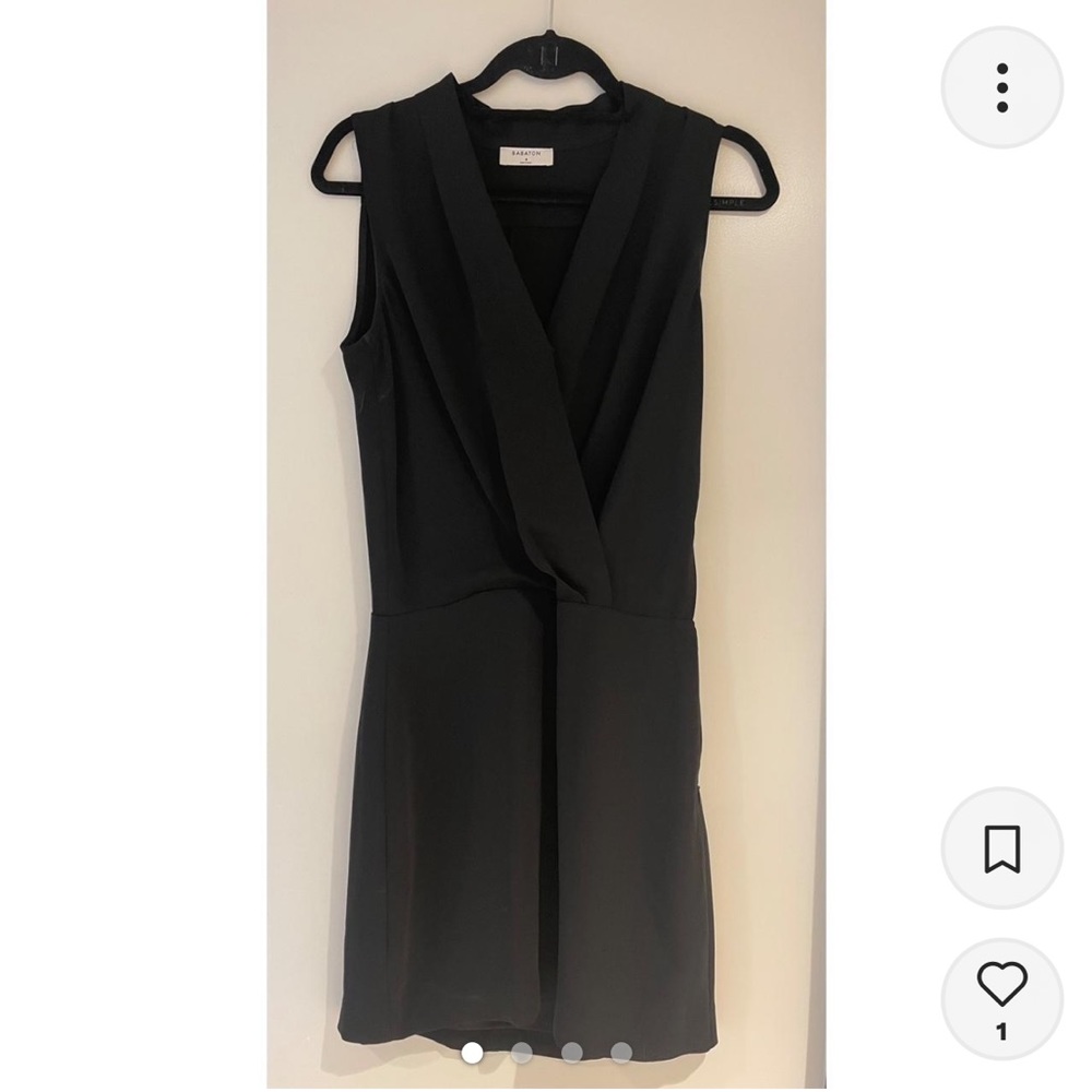 Aritzia Babaton Phoenix Dress